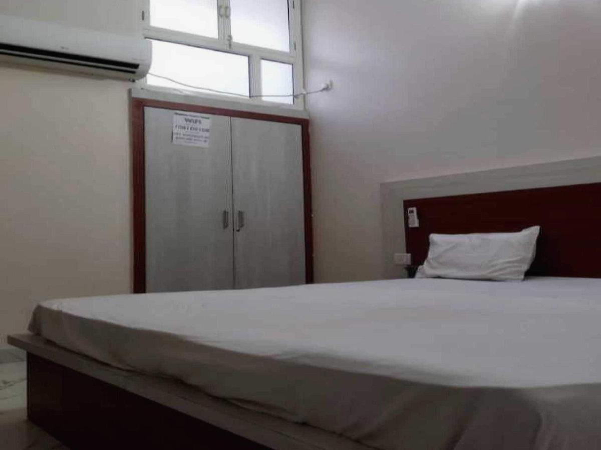 Hotel O G Hotel Happy Home Alīgarh エクステリア 写真