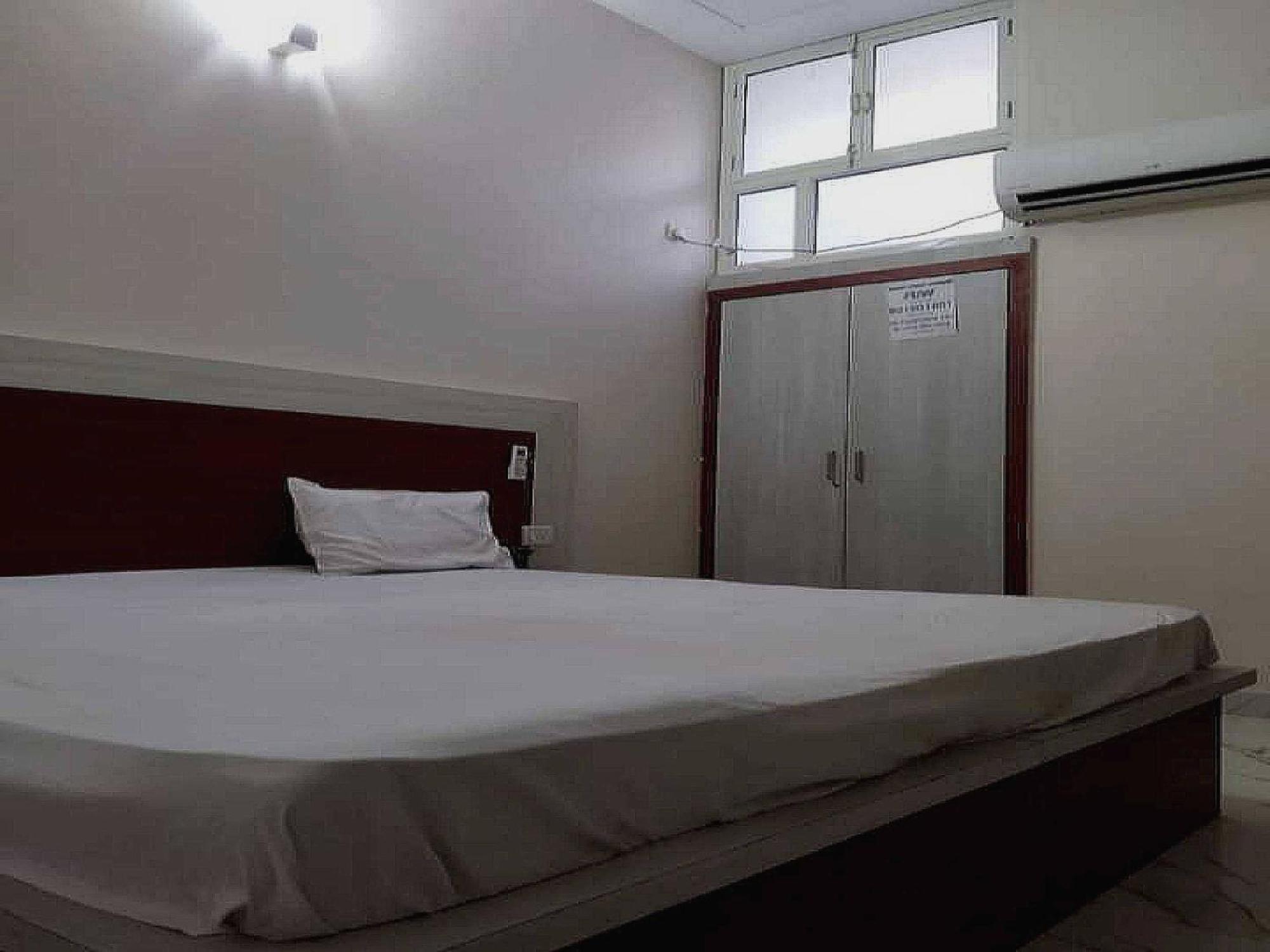 Hotel O G Hotel Happy Home Alīgarh エクステリア 写真
